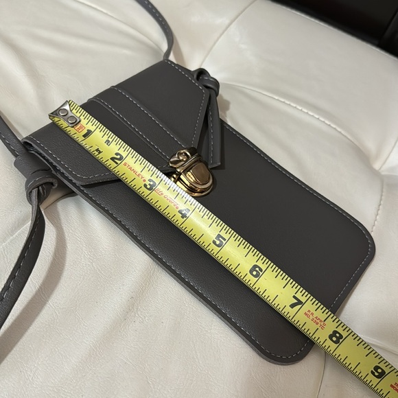 Like New Cell Phone/Purse Crossbody-Adjustable Strap-Gray - Picture 6 of 8